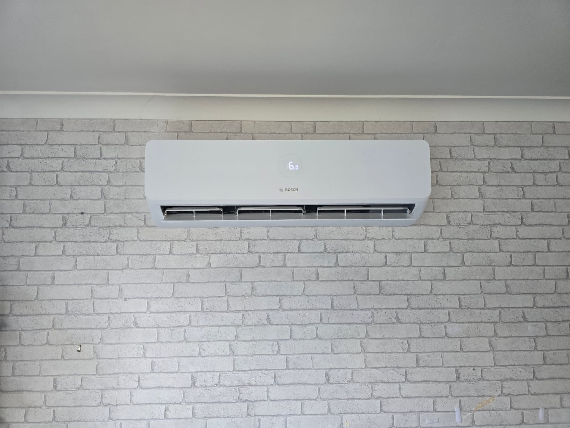 Air Conditioning Repairs & Servicing
